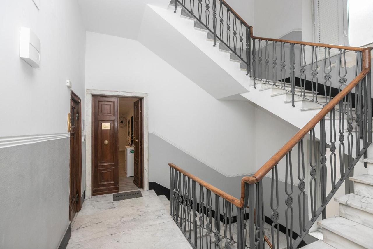 Appartement Real Italian Estate - Maps à Gênes Extérieur photo